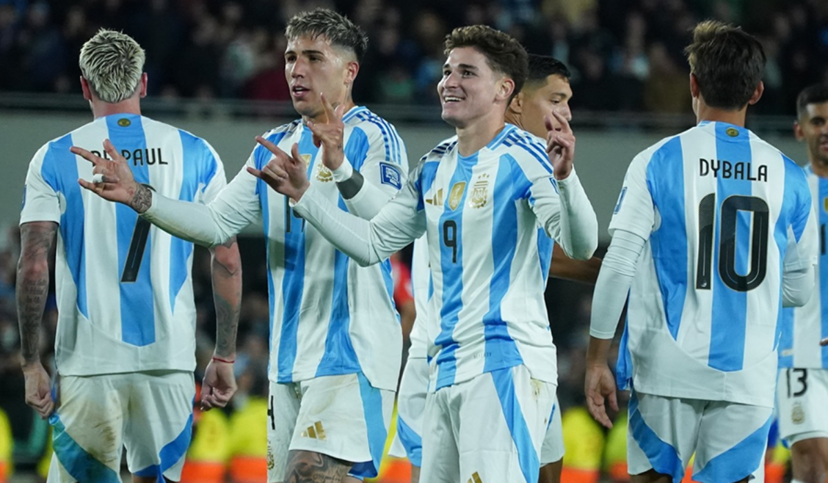 Argentina goleó y esta en la cima eliminatoria,y sin Messi